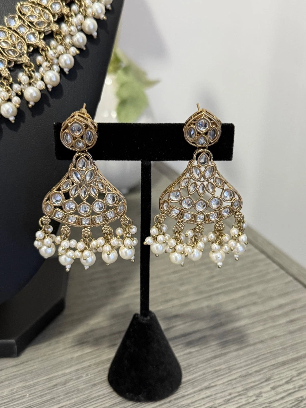 Kundan Pearl Choker Necklace Set | Pakistani Bridal Jewelry